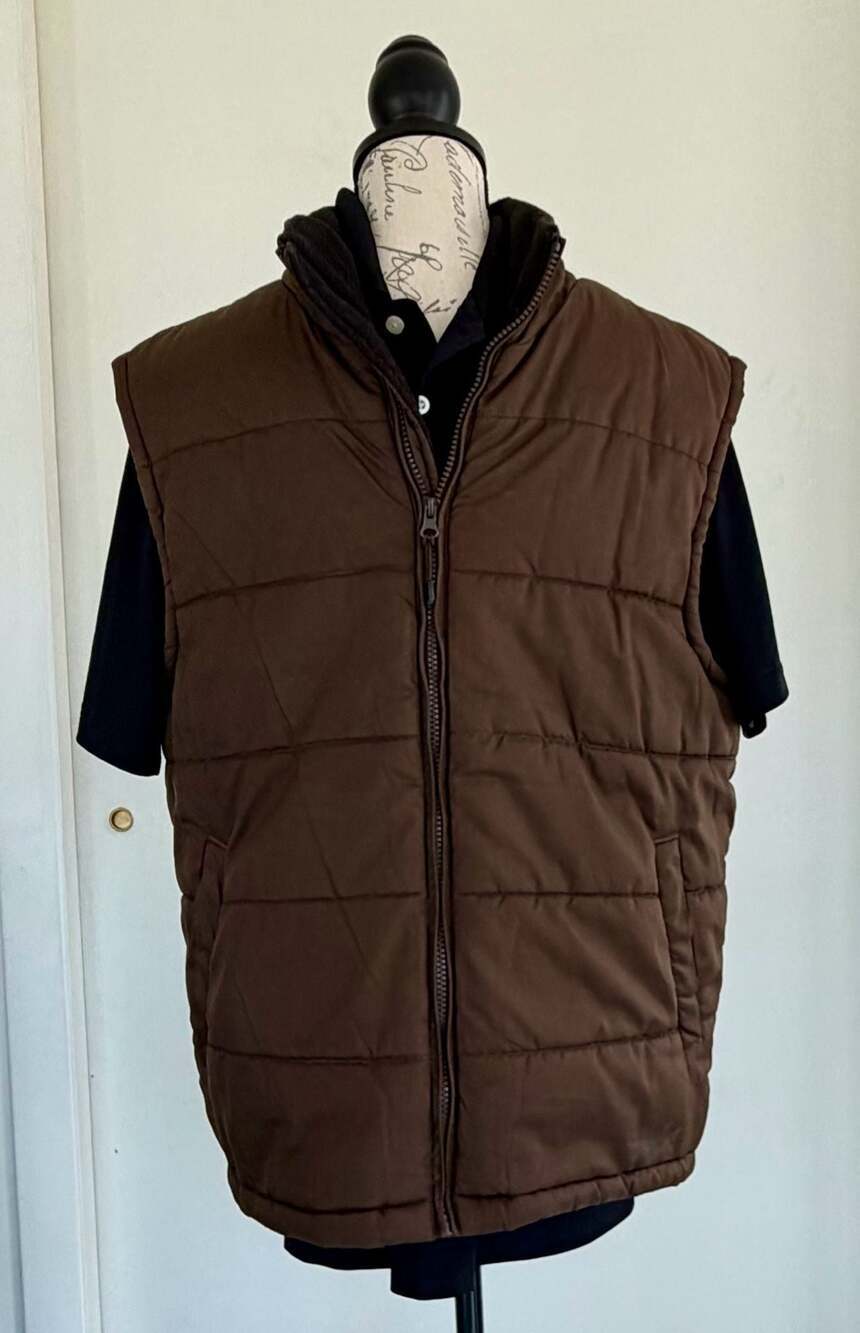 NordicTrack Men's Brown Quilted Puffer Vest Size Medium